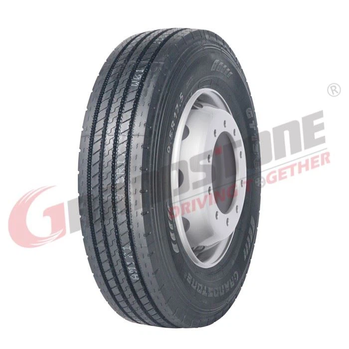 9.5R17.5 PNEU RADIAL DE CAMION À NERVURES